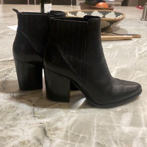 marc fisher leather heeled boots size 7